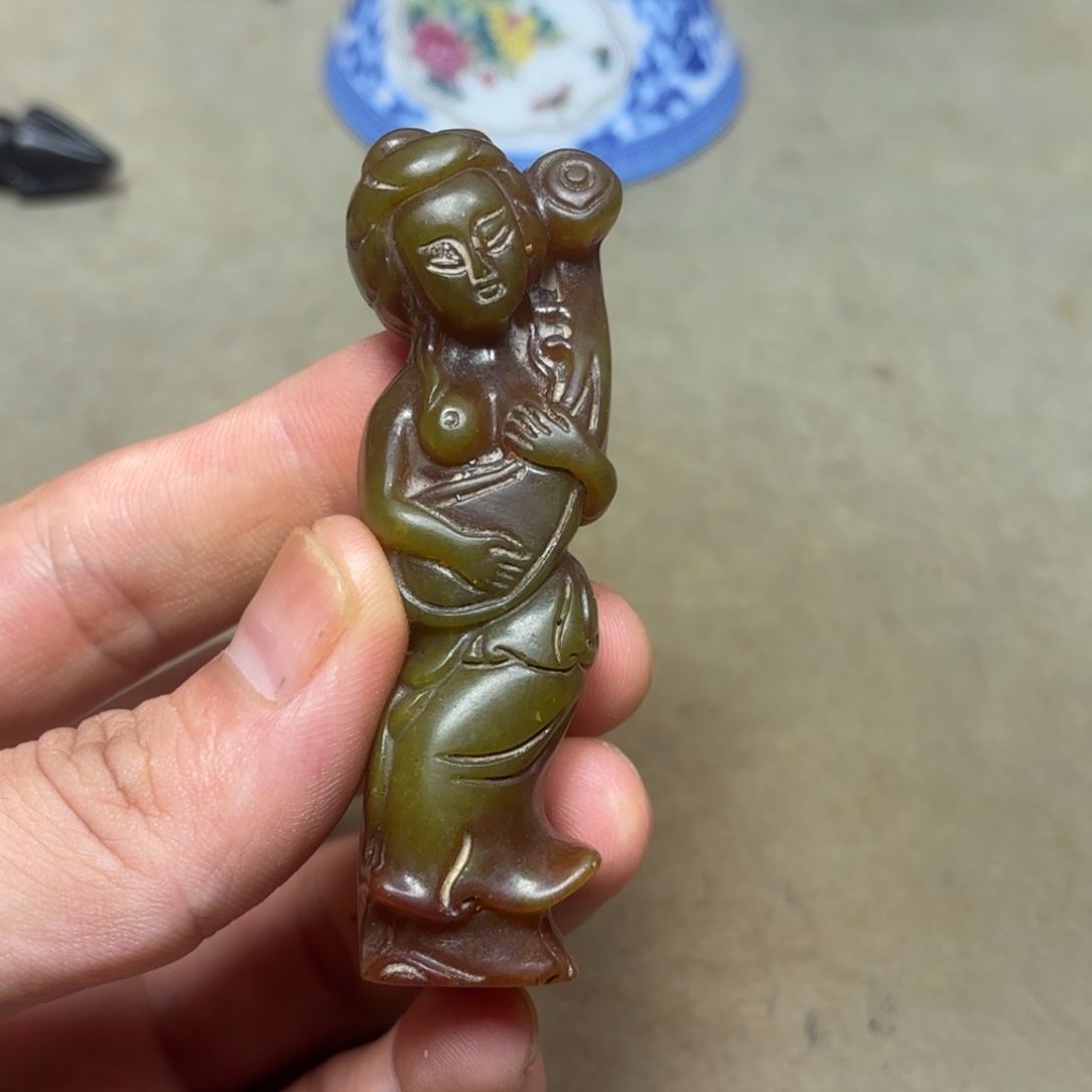 这个物件很老气啊