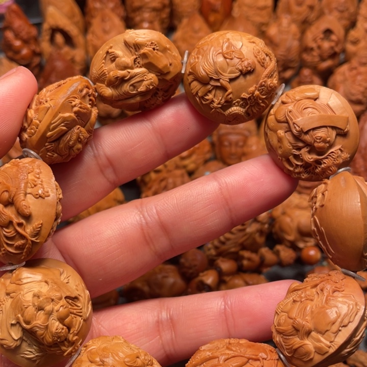 【闪购商品】橄榄核手串/手链双面风景十八罗汉