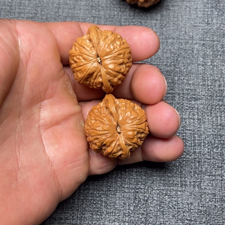 把件文玩核桃钱磨钱