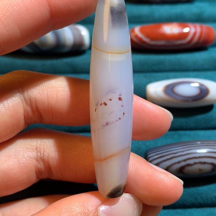 未镶嵌玛瑙/玉髓珠宝奇石