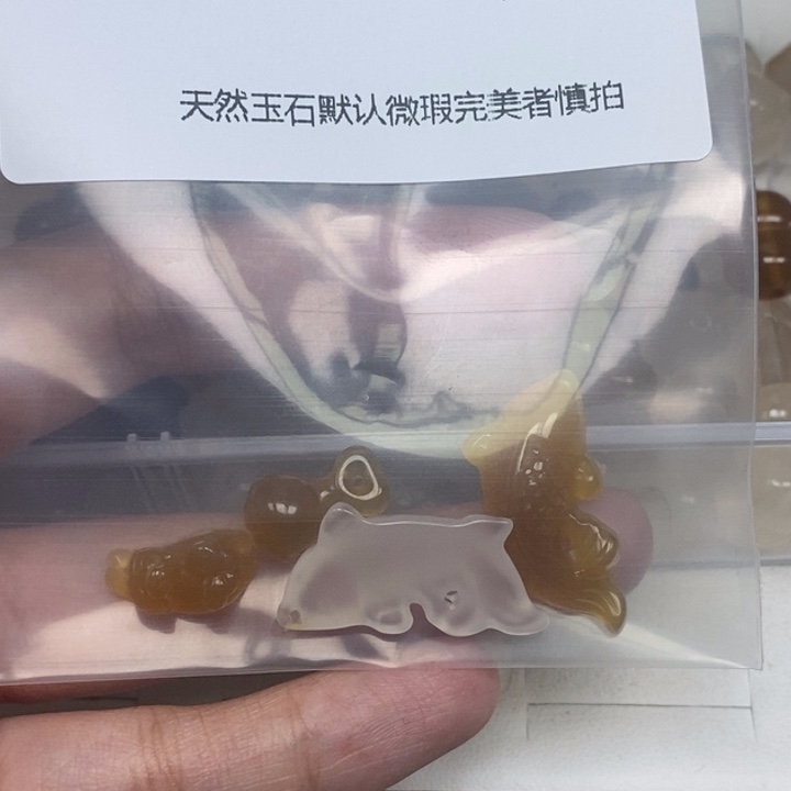*****玛瑙/玉髓未镶嵌颈饰