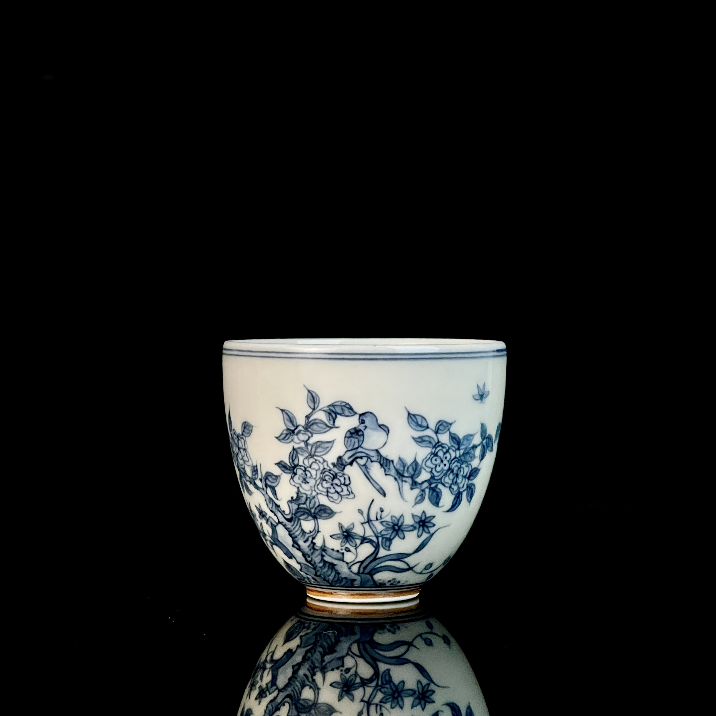 等于堂柴烧出品，手工手绘花鸟青花杯，容量90毫升