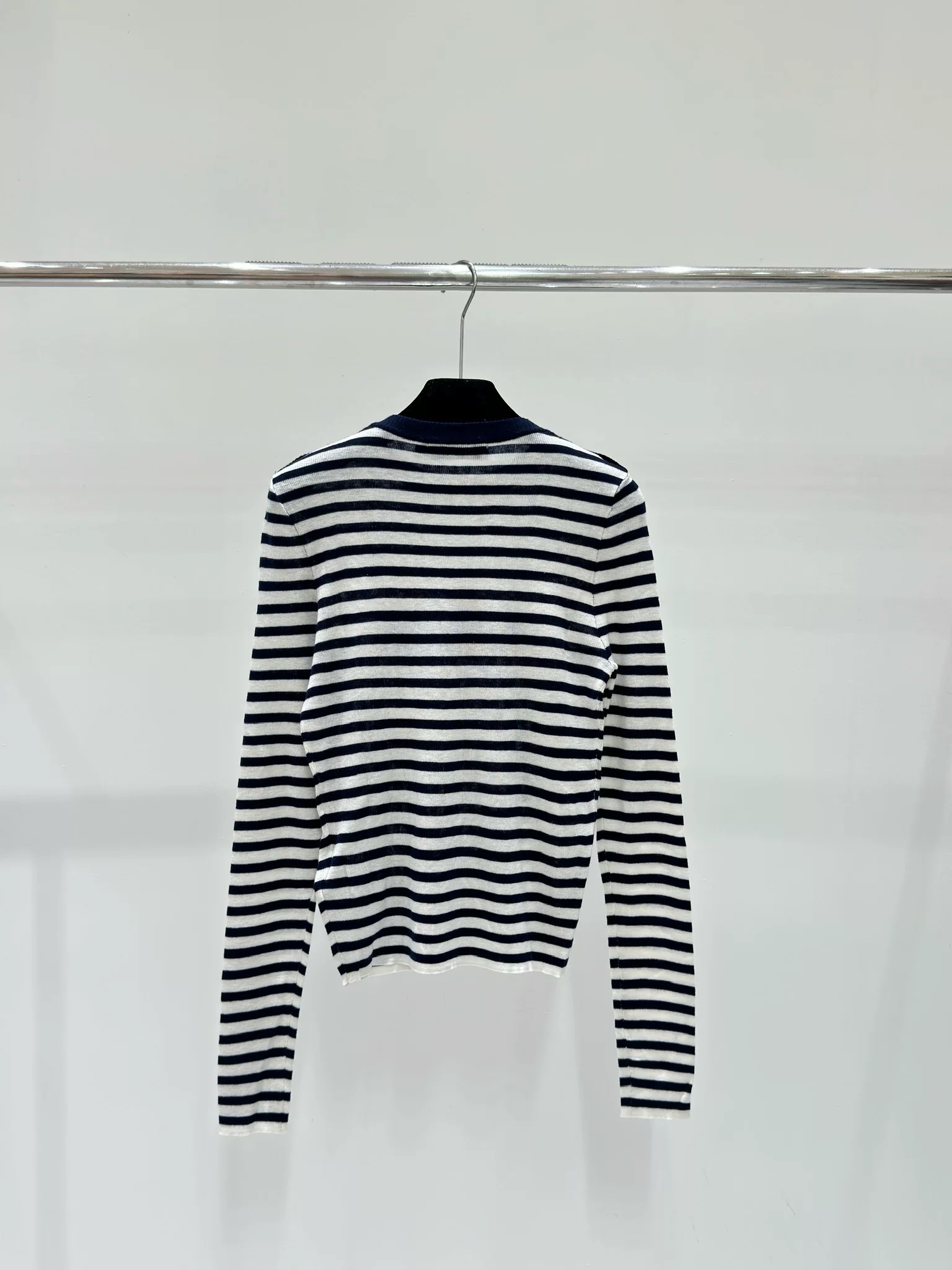 B341迪迦奥特曼条纹星星毛衣女