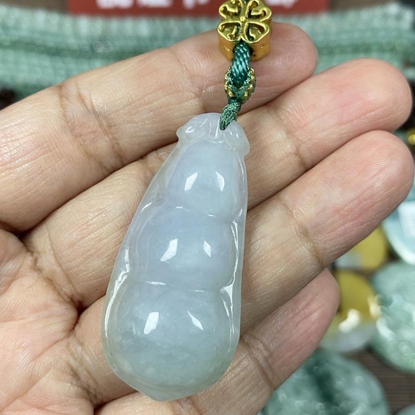 【闪购商品】翡翠颈饰未镶嵌玉吊坠翡翠玉福豆