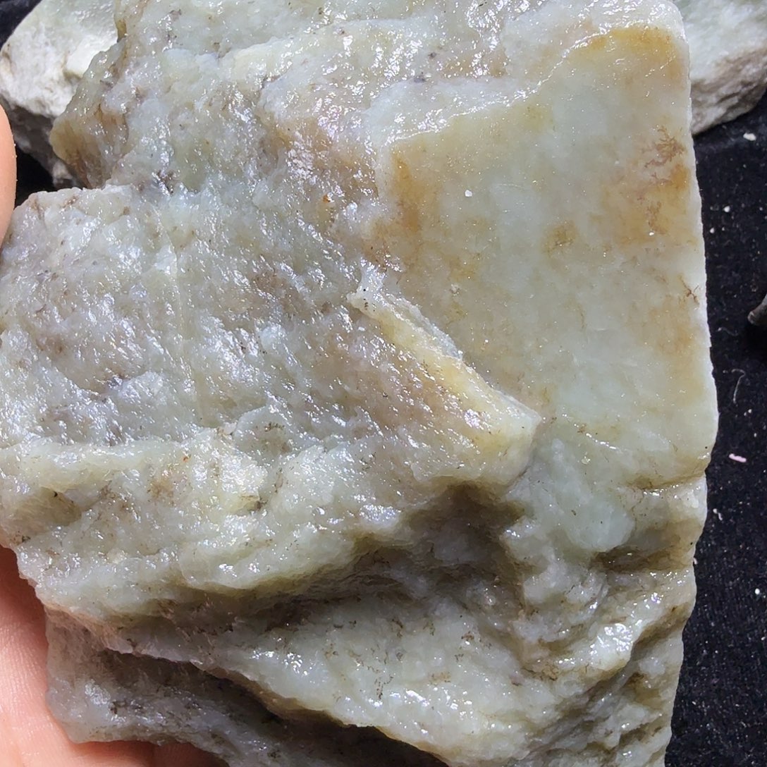 和田玉（糖玉）未镶嵌珠宝半成品