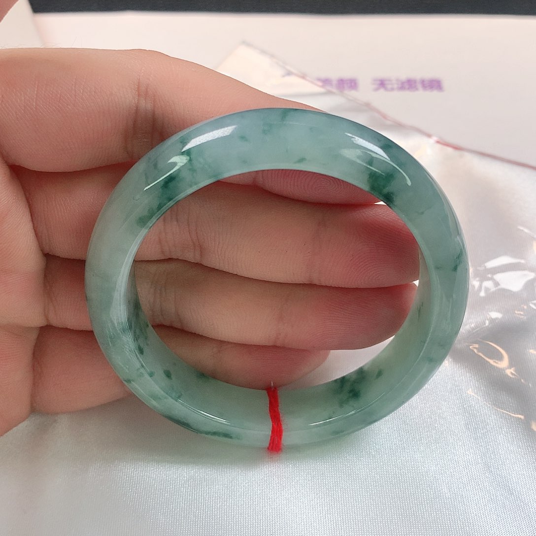 翡翠未镶嵌手镯331号