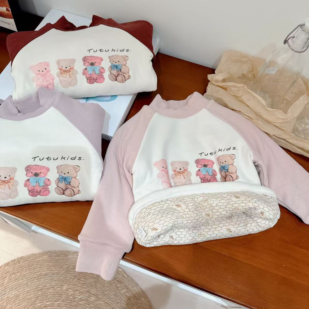 甜甜小熊蚕丝双层打底衫24498