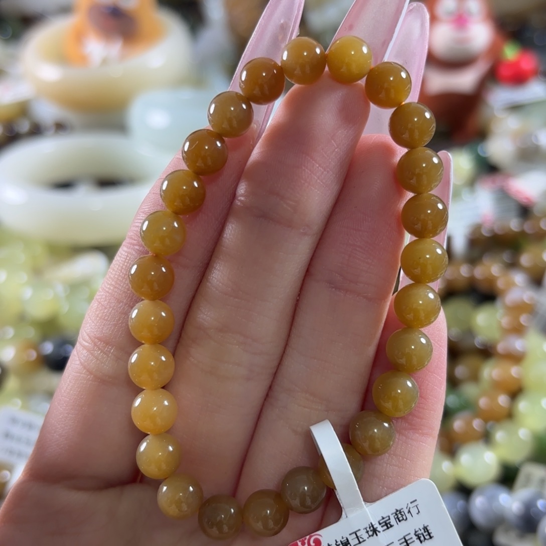 月***儿和田玉未镶嵌手链拍10发1。423