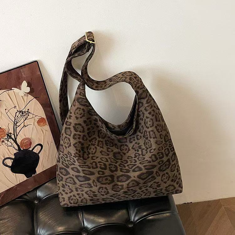 防盗做旧单根豹纹几何图案单肩包小众秋冬大容量包包