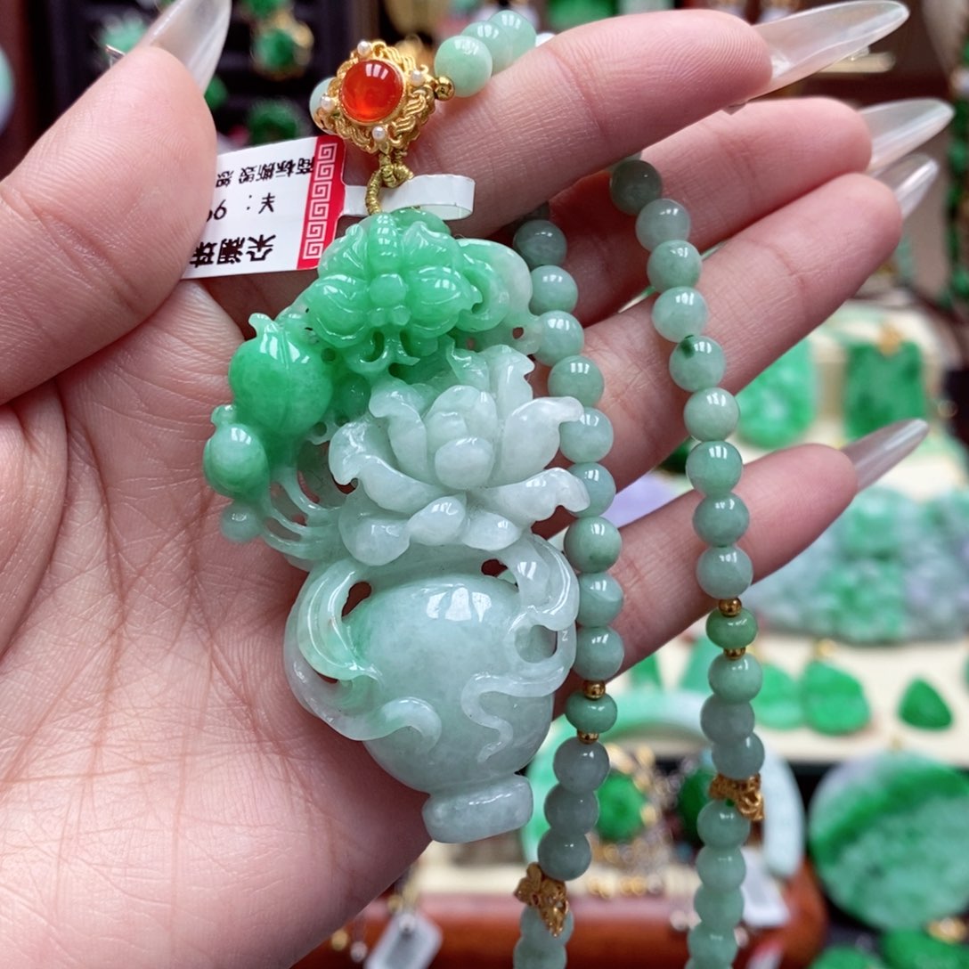 颈饰未镶嵌翡翠翡翠吊坠