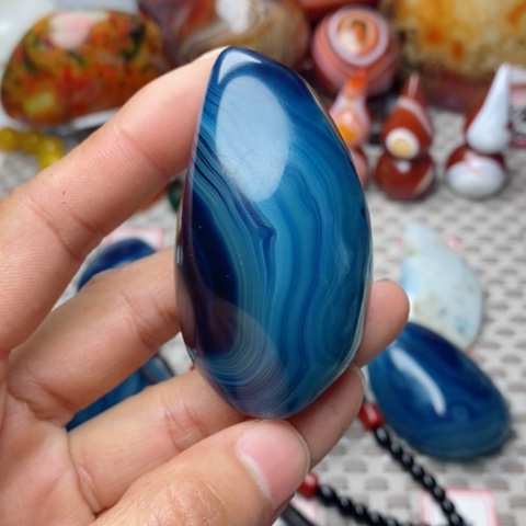 未镶嵌玛瑙/玉髓珠宝奇石花***猫打孔不退不换