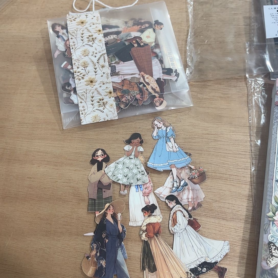 人潮如云大分量人物硬卡贴纸无白边