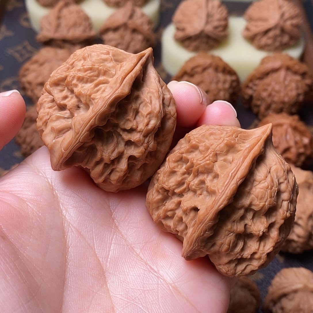 桃核吊坠全品梨木台43尺