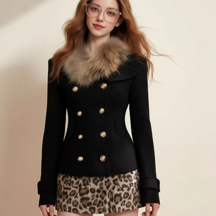“涩谷辣妹”法式复古气质显瘦修身毛领外套豹纹短裙套装