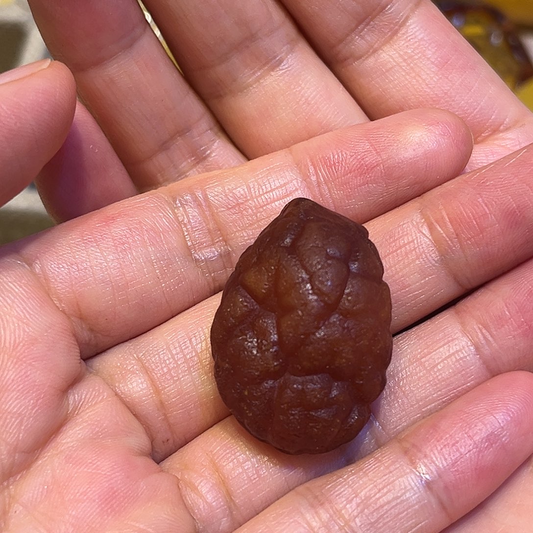 琥珀颈饰未镶嵌海飘