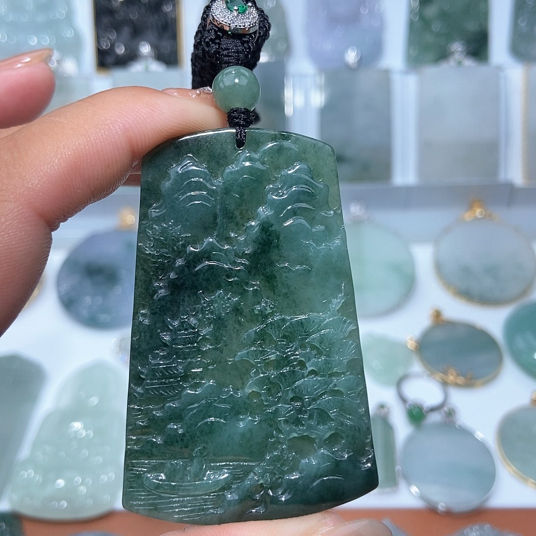 翡翠吊坠(不含链)未镶嵌