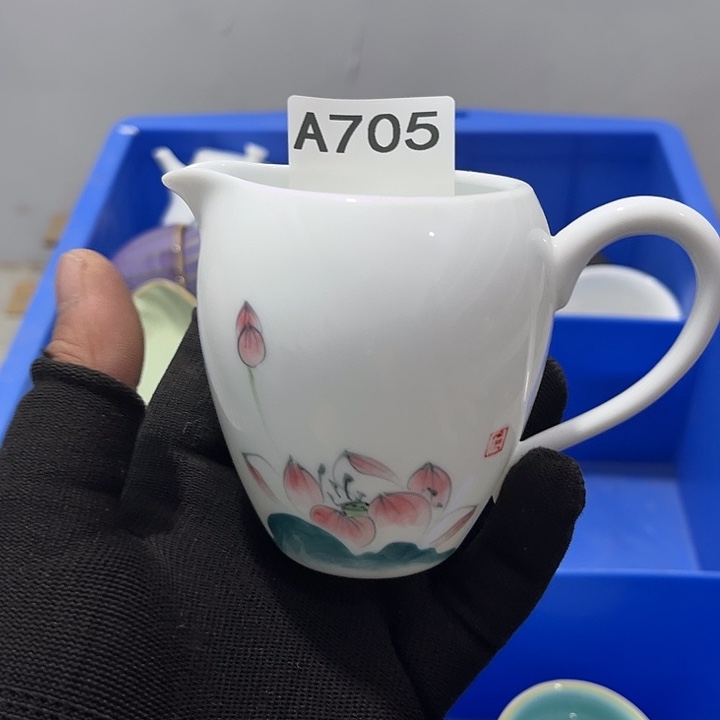 z***6茶具默认微瑕瓷器、茶具、壶、摆件，介意勿拍 
