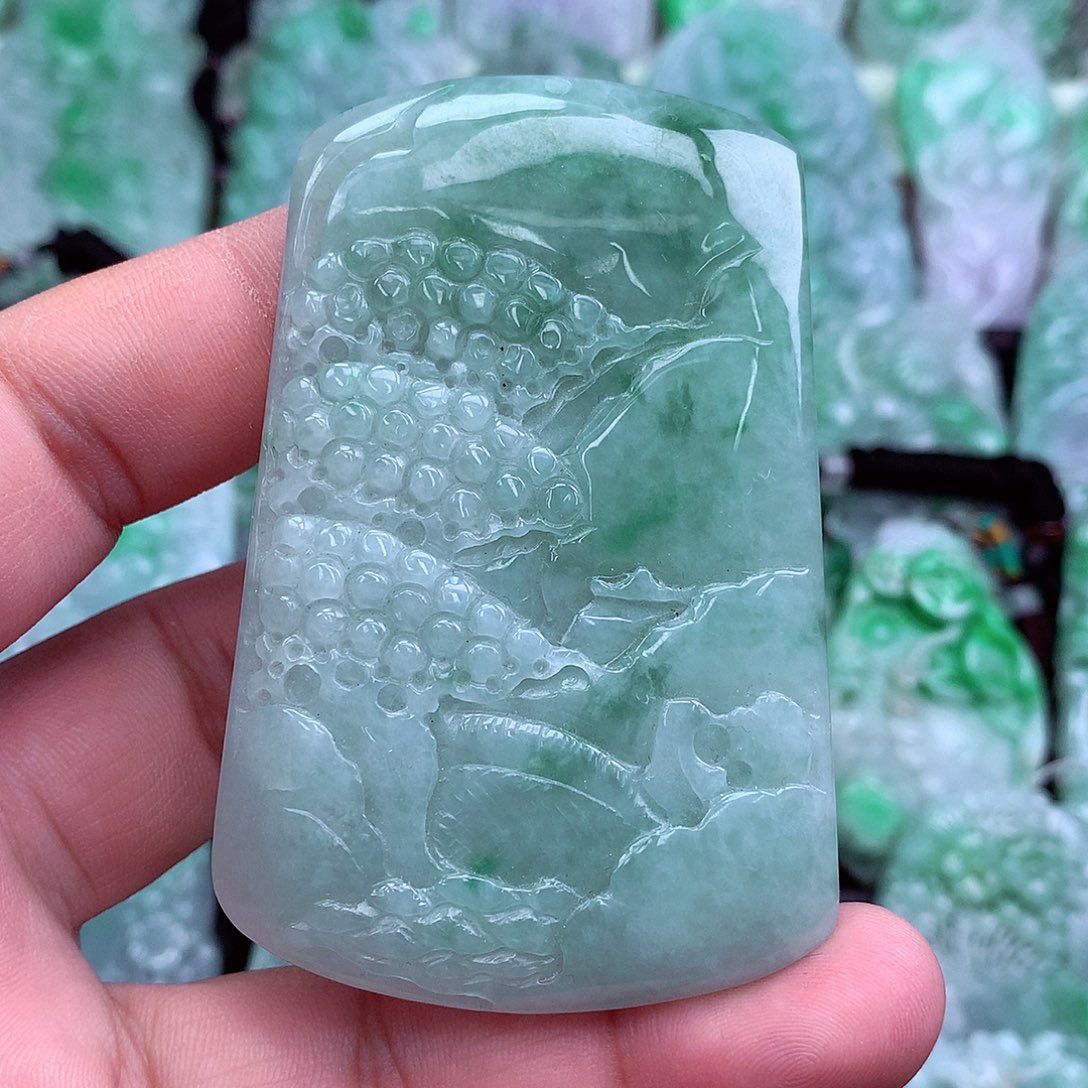 翡翠吊坠(不含链)未镶嵌