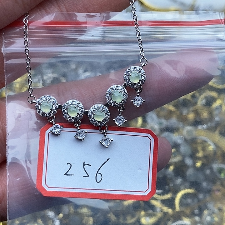 翡翠未镶嵌戒指256