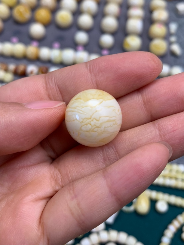 天然蜜蜡瓷白千层虎皮妖花圆珠19mm
