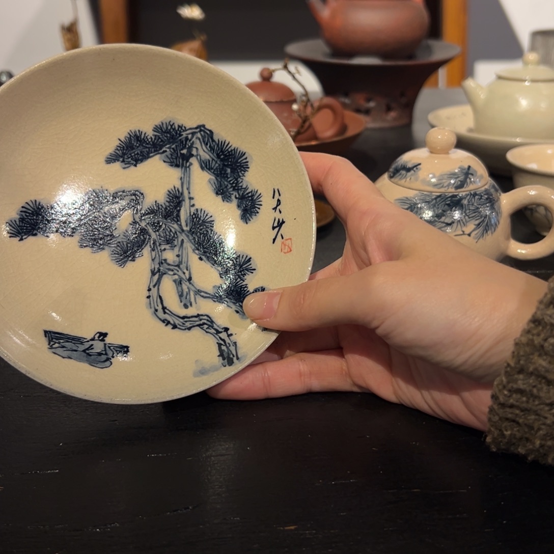 陶瓷。    陶瓷。   