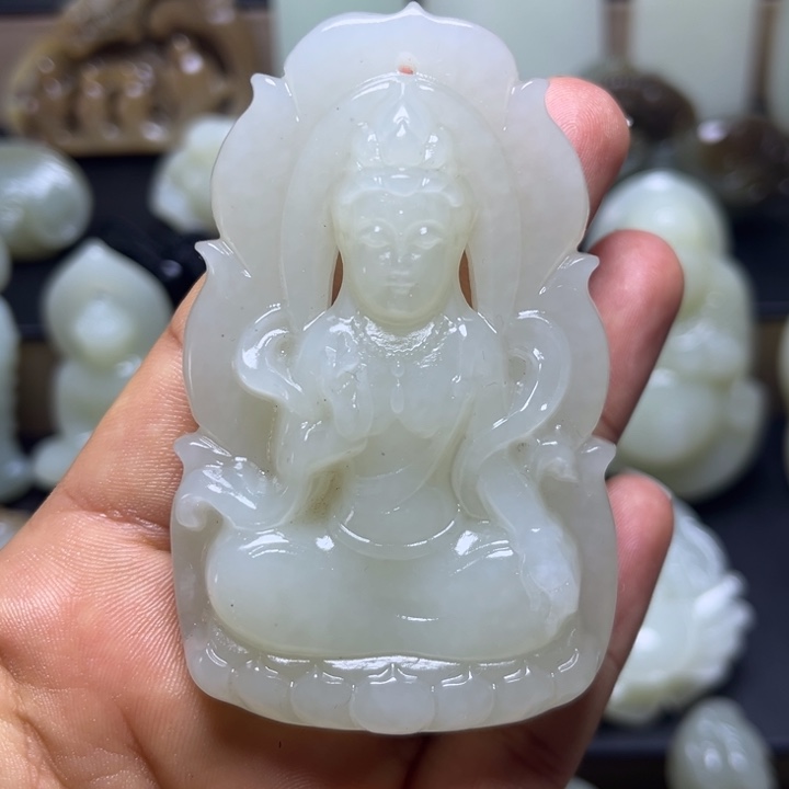 和田玉未镶嵌颈饰