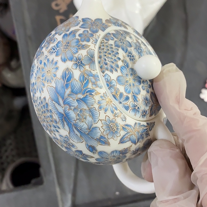 茶具微暇，介意勿拍