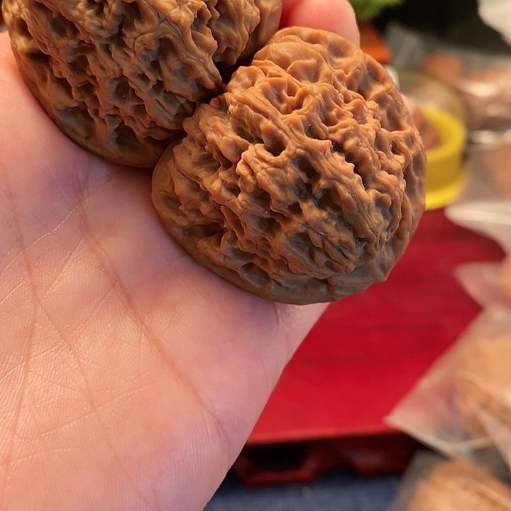【闪购商品】文玩核桃吊坠南疆