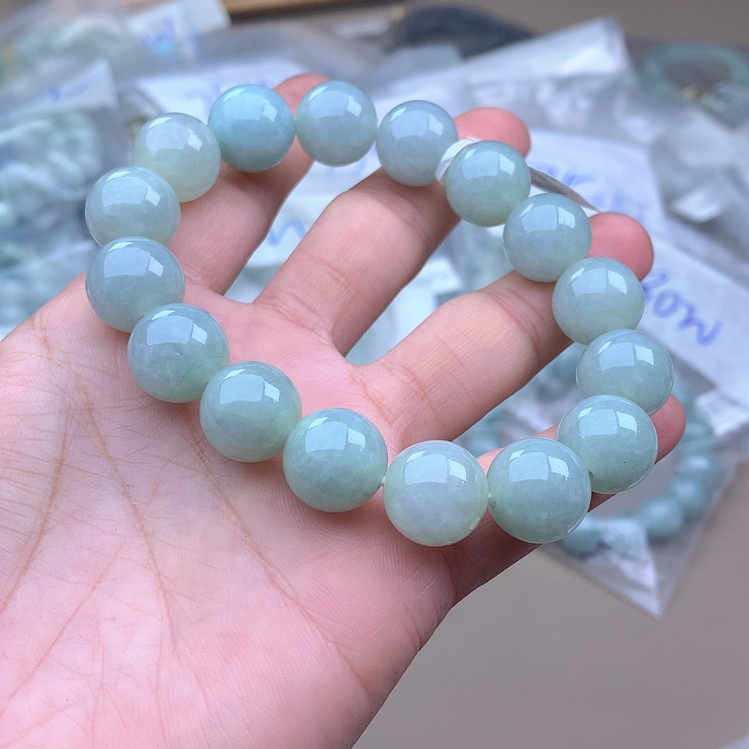 未镶嵌手串定制翡翠