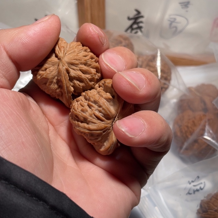 文玩核桃把件核桃
