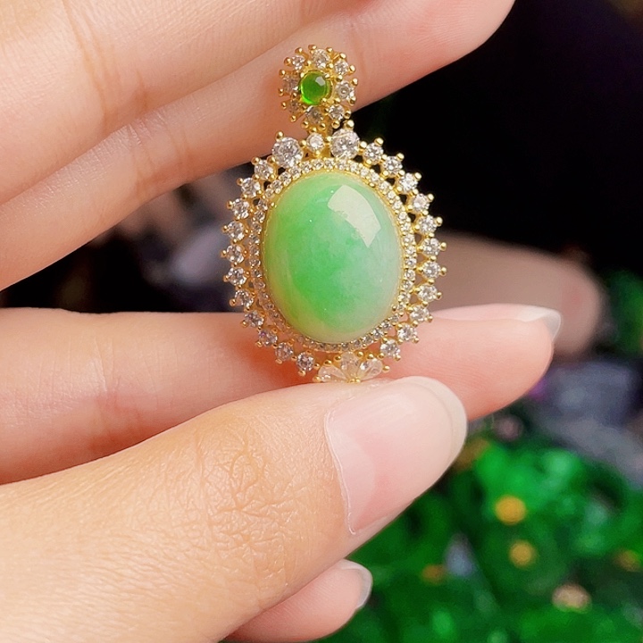 翡翠银S925镶嵌颈饰多样性