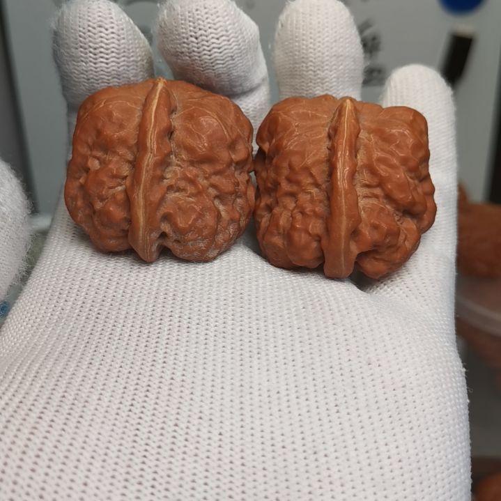 文玩核桃把件36全品红皮蛤蟆头一帆风顺