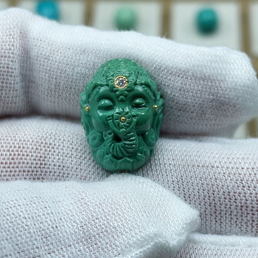 绿松石珠宝奇石18K金镶嵌