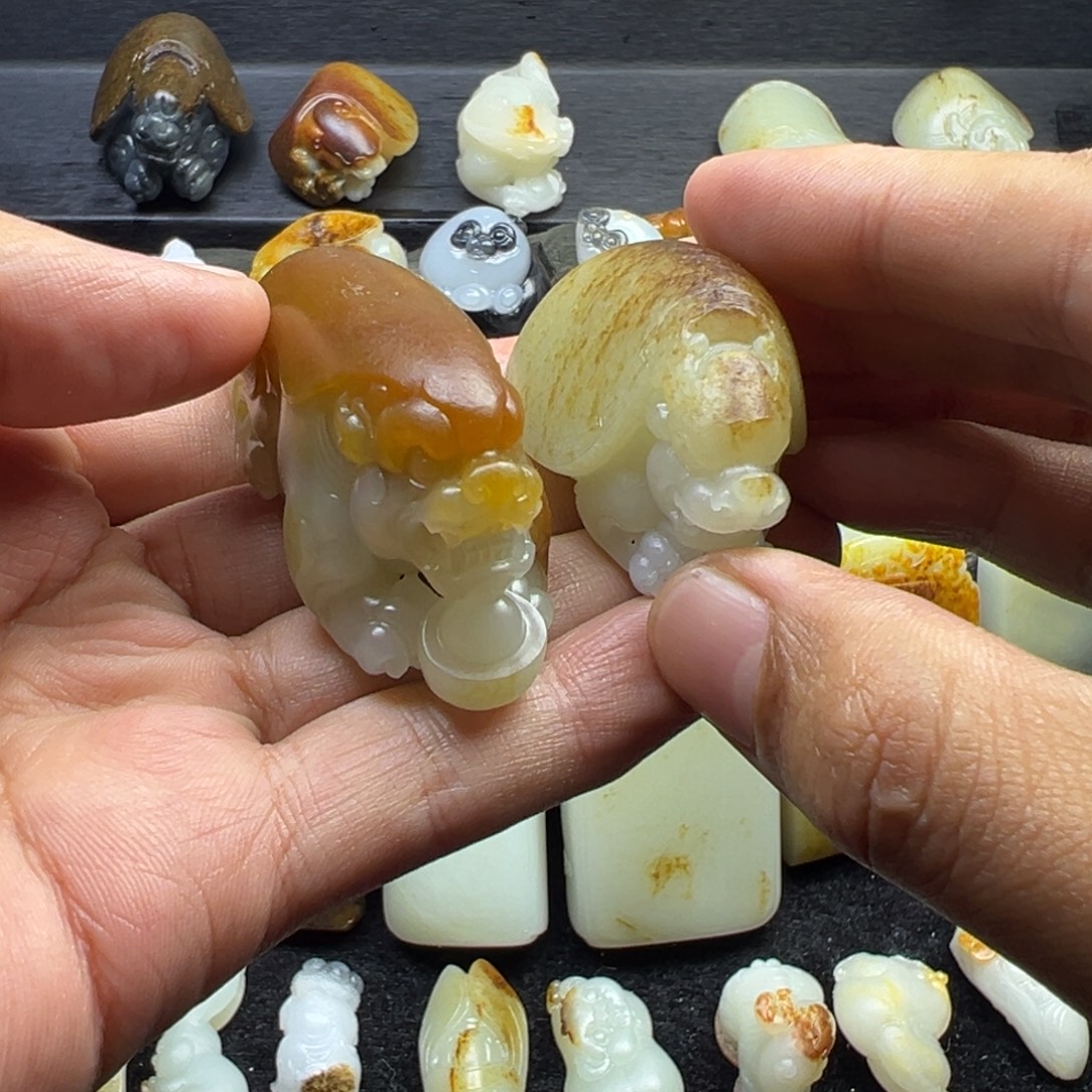 聽***生和田玉未镶嵌挂件