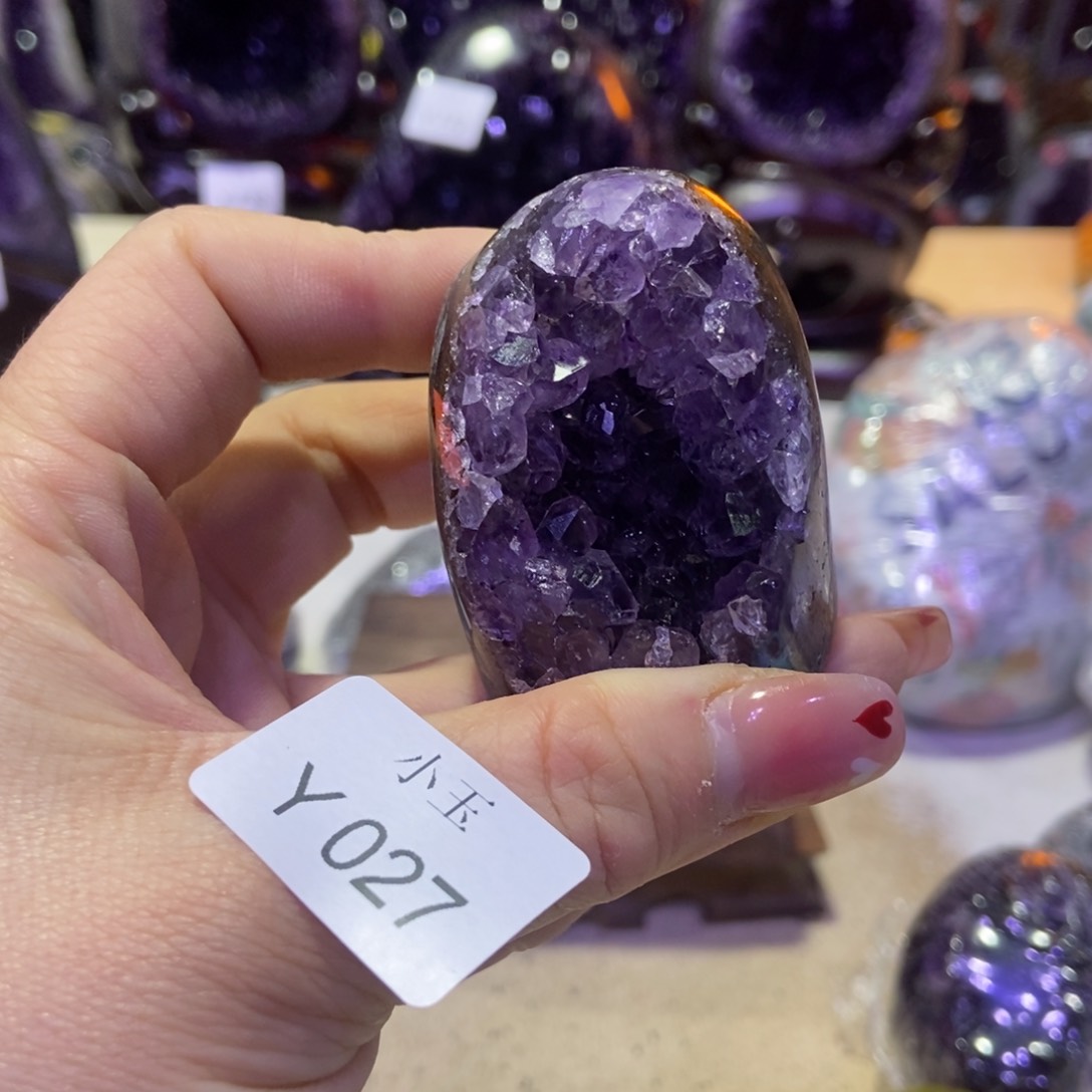 水晶摆件未镶嵌摆件