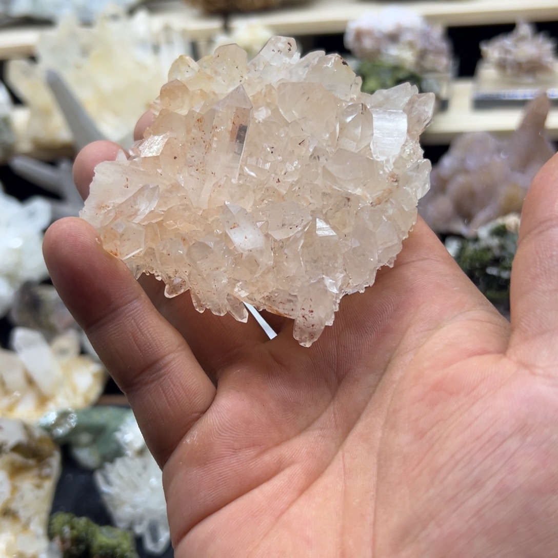 珠宝半成品水晶未镶嵌