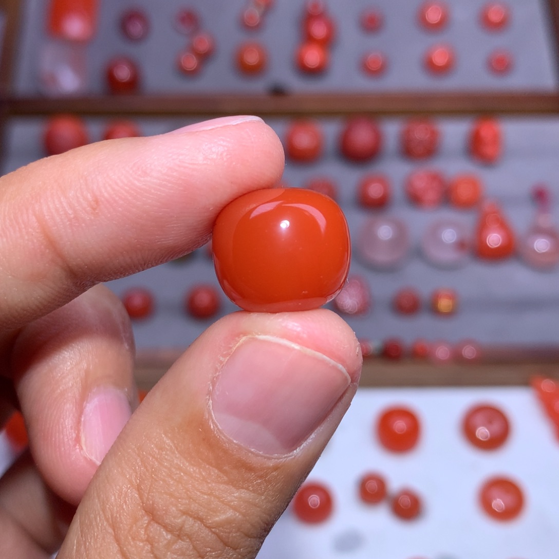 南红玛瑙保山老型14×12.7未镶嵌微微沙袋