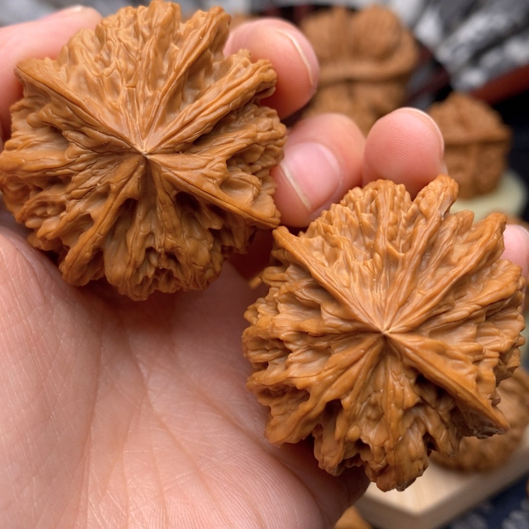 文玩核桃把件五棱