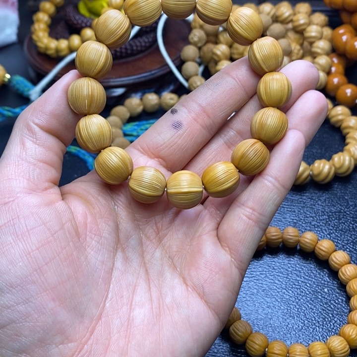 猴头核桃手串猴头^_^