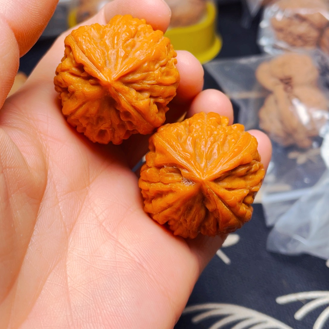 吊坠文玩核桃光头强三愣