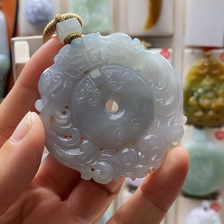 鑫***瑞翡翠未镶嵌颈饰每天