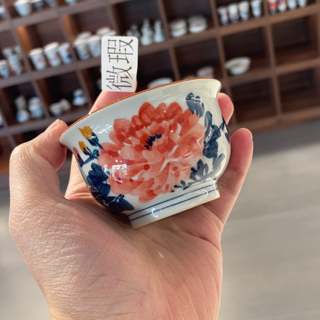 釉下手绘茶具微瑕