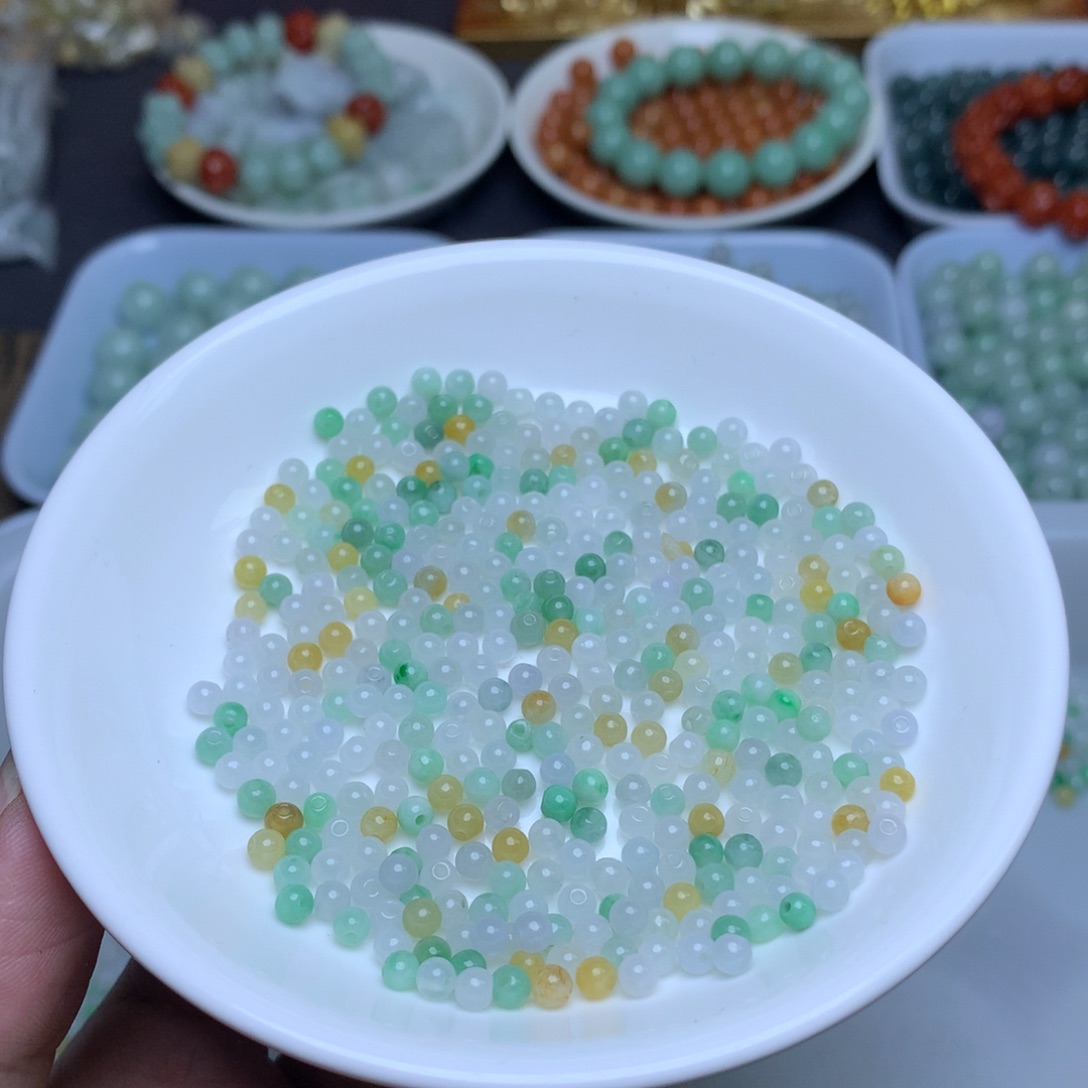 【闪购商品】未镶嵌翡翠手链卡3.5冰三彩50个