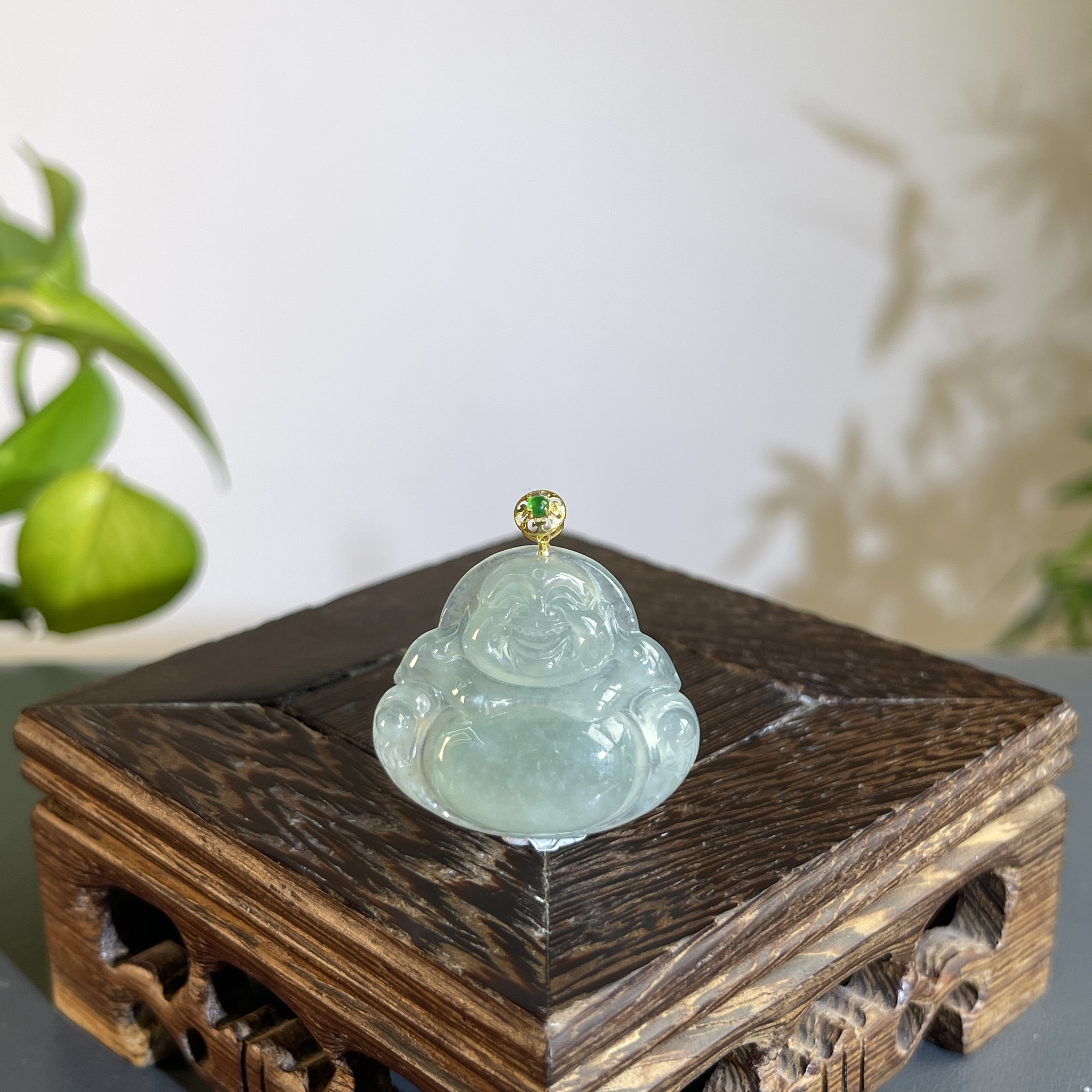 JCB23-225 天然缅甸A货翡翠 18K扣佛公