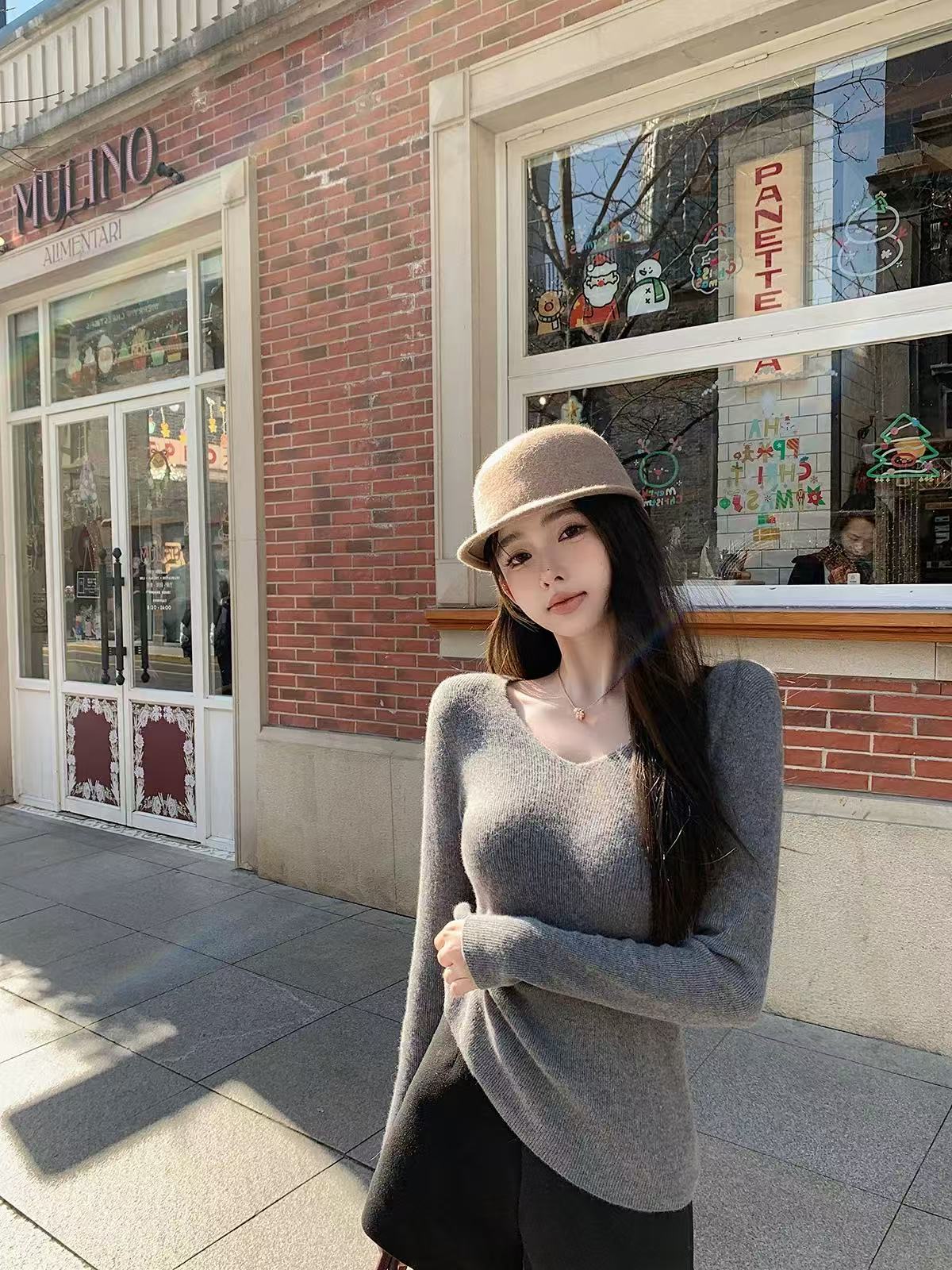 7243 【Y】【V领】时尚打底衫女秋冬内搭无缝一体针织衫 E14