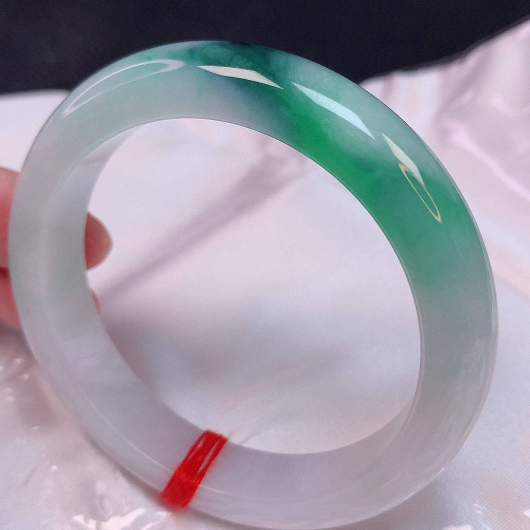 翡翠手镯未镶嵌56 翡翠手镯