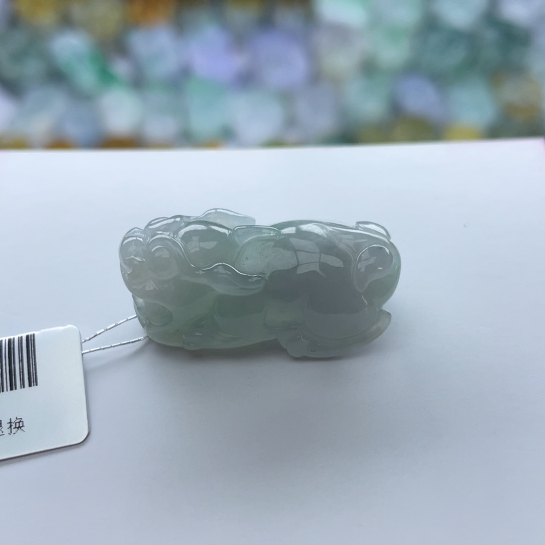 翡翠颈饰未镶嵌貔貅