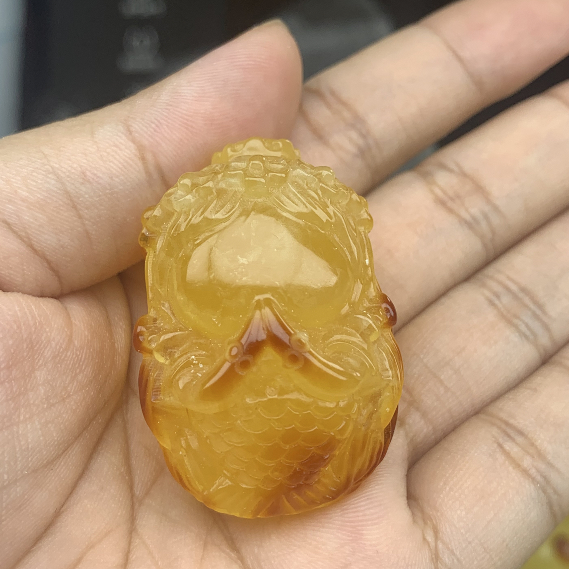 天然蜜蜡美人鱼吊坠