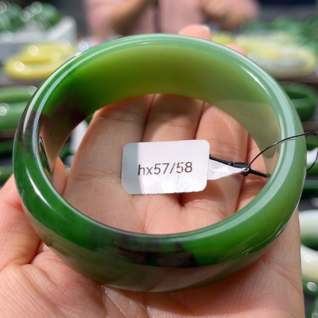 和田玉（碧玉）手镯未镶嵌