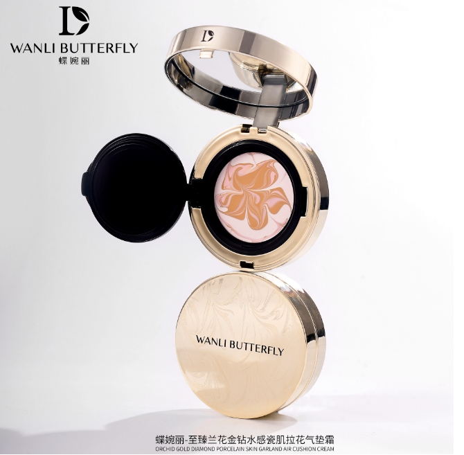 蝶婉丽至臻兰花金钻水感拉花气垫霜